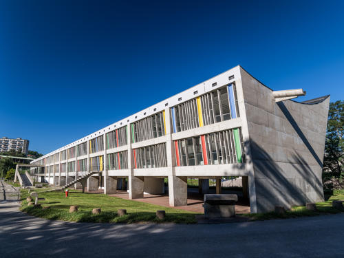 Murder party meurtre à la maison de la culture firminy