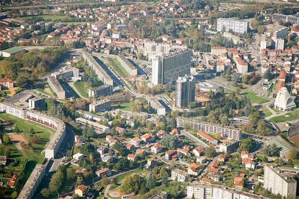 Visite guidée de la ville de firminy dans le cadre des journées européennes du patrimoine firminy