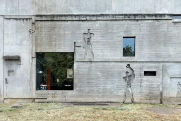 Journées européennes du patrimoine atelier : décorer votre tote bag dans l'esprit le corbusier firminy