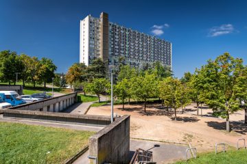 Journées nationales de l'architecture visite guidée "firminy vert en travaux" firminy